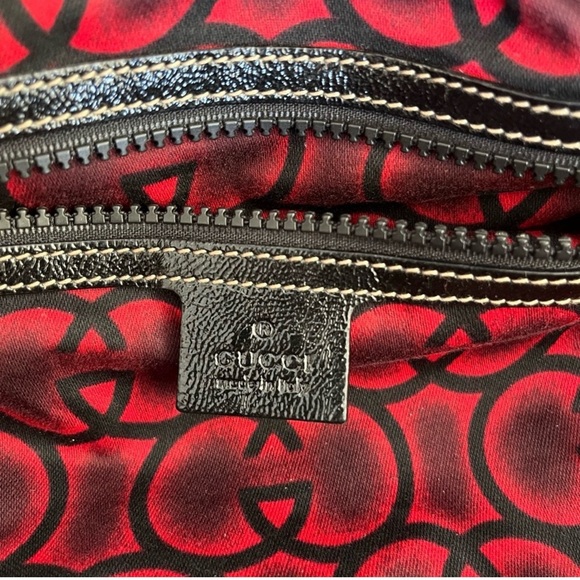 AUTHENTIC GUCCI DIALUX SNOW GLAM BOWLER BLK LEATHER SILV GG SHOULDER BAG W/CHAIN - Picture 5 of 10